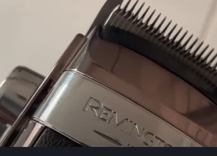 Remington HC9105 Haarschneidemaschine im Test: Retro Design trifft auf moderne Technologie 2024